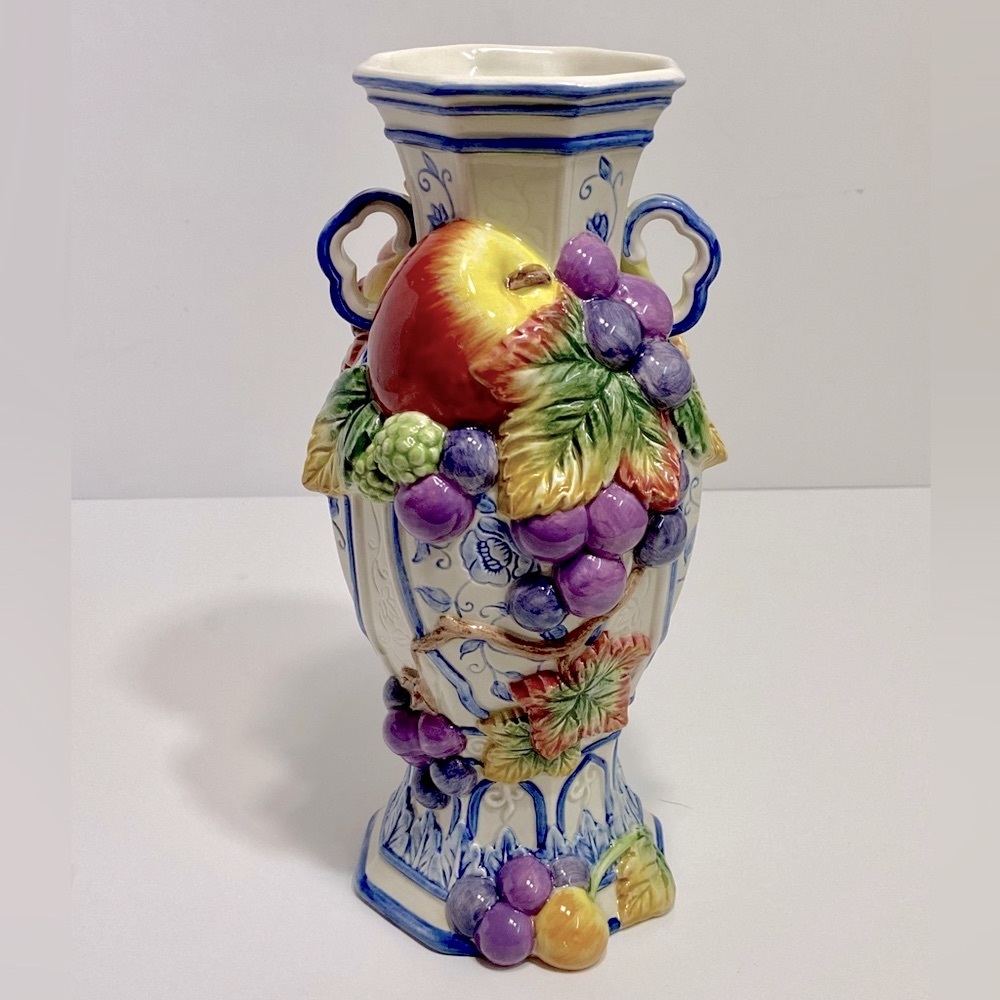Vintage Fitz And Floyd Classics Ambrosia Ceramic Vase W/Fruit And Handles 9.25”